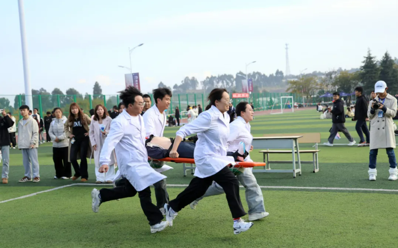 1732803978497015420.png image.png