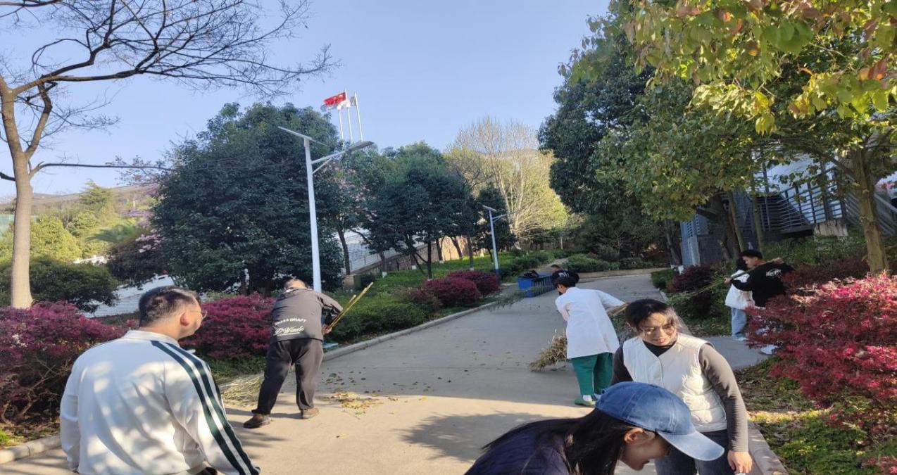 1741524816599025083.jpg 1741524816599025083.jpg