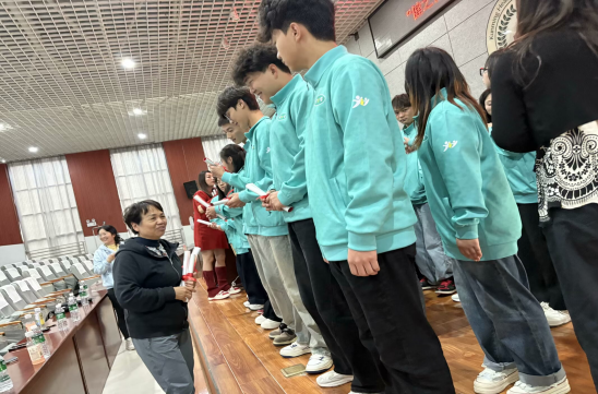 1758528272401063744.png image.png