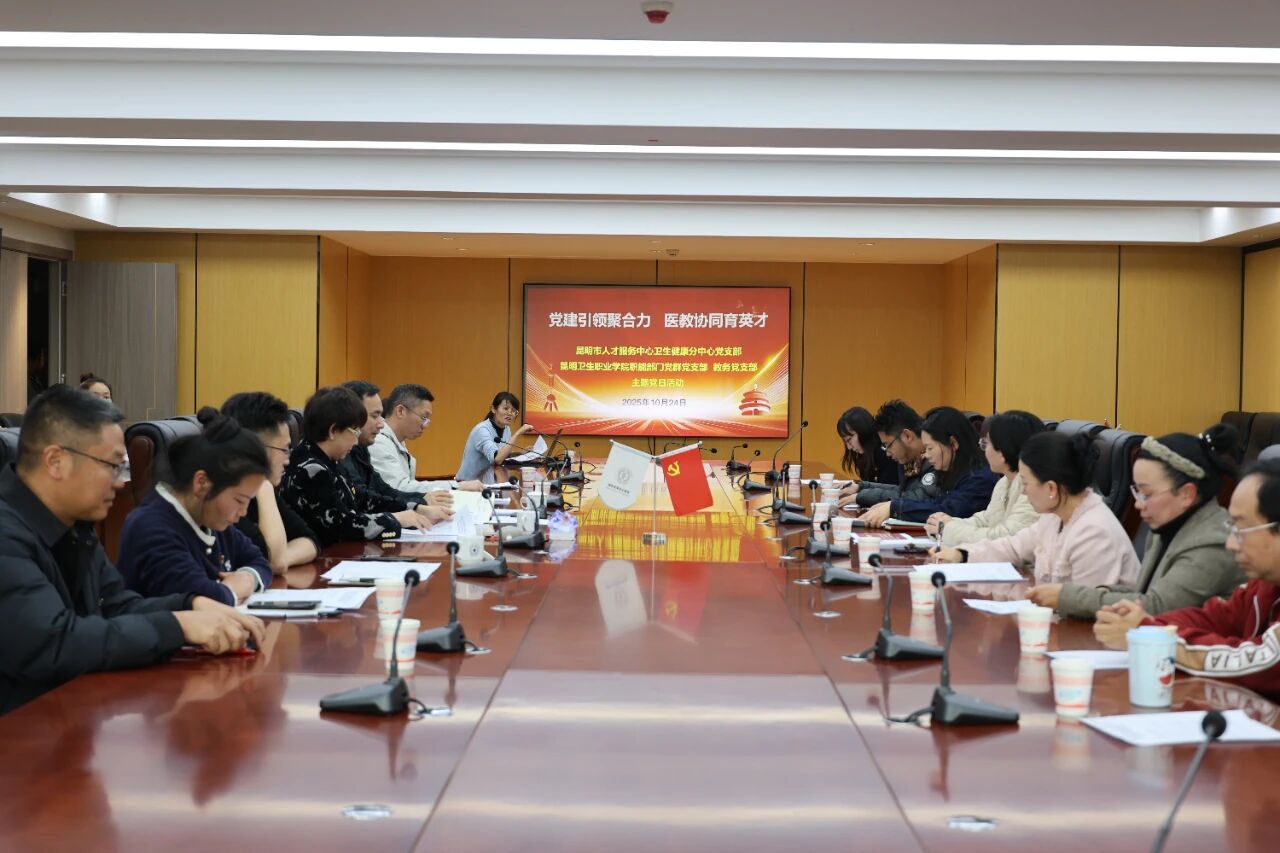 1762155632876059495.jpg 0ae0b2c4c9bd1e61725f6ca4da2a5c22.jpg